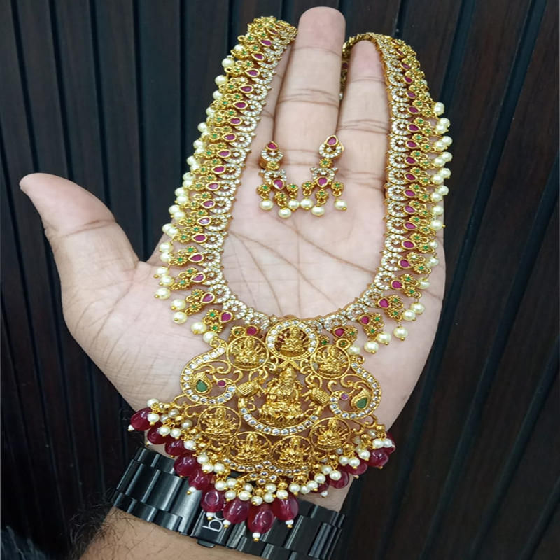 GODDESS LAKSHMI PEARL DROP NECKLACE SET