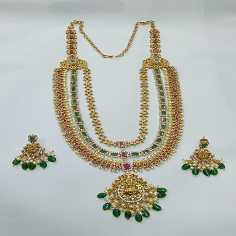 THREE LAYERS GREEN NECKLACE WITH LAXMI PENDANT