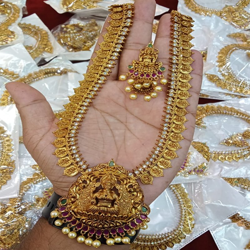 LAKSHMI DEVI SET ANTIQUE LAKSHMI COIN NECKLACE SET FULL WHITE