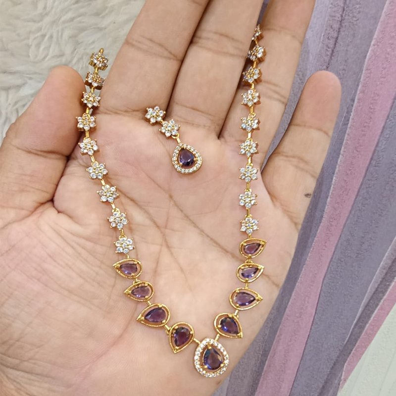 CLASSIC PURPLE EMERALD TEARDROP NECKLACE